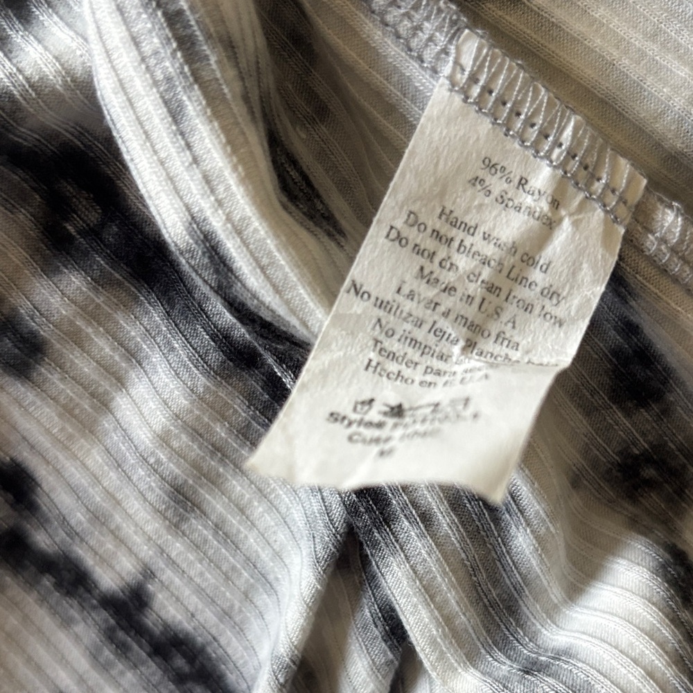 Tie-Dye Ribbed Midi Dress - Black & White - Picture 4 of 4